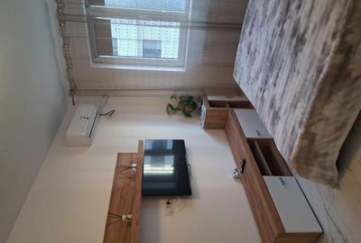 Proprietar inchiriez garsoniera si loc de parcare - 2