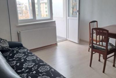 Apartament cu 2 camere semidecomandat în Titulescu - 1