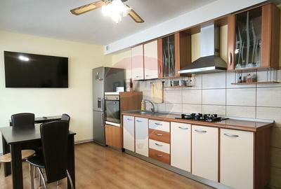 Apartament 4 camere, spa?ios ?i luminos, cartier Vi... - 1
