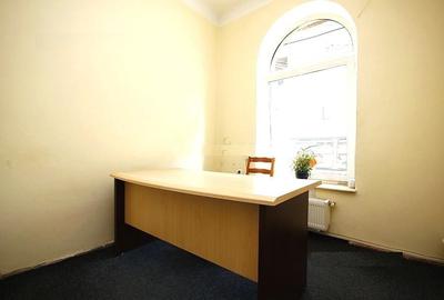 Casă individuală cu 15 camere cu Canalizare în Foișorul de Foc - 6