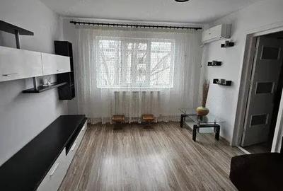 Apartament 2 camere Casa De Cultura - 4