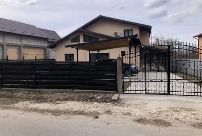 Casă cu 4 camere în Mihăești - 2