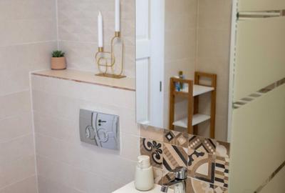 Apartament cu 3 camere decomandat în Central - 13