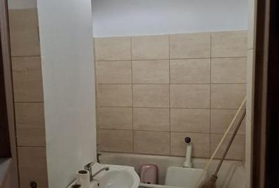 Apartament cu 2 camere decomandat în Tei - 1