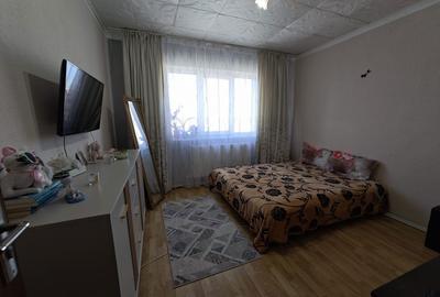 Apartament cu 3 camere decomandat în Piața Nouă - 2