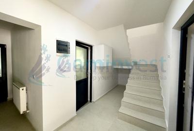 Birou, de 17 mp, în Decebal - 5