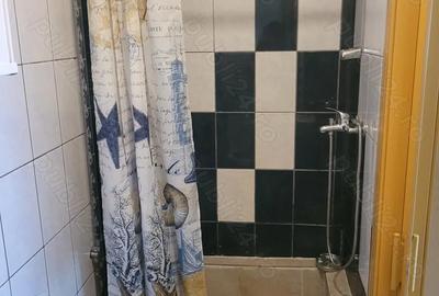 Apartament cu 2 camere decomandat în Andronache - 8