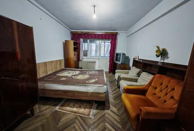 Apartament cu 2 camere decomandat, mobilat în Banca Națională - 1