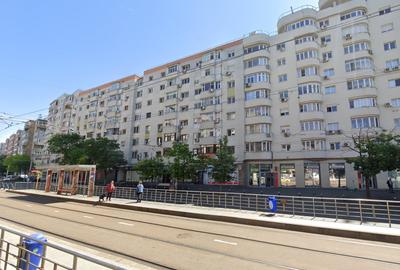 Vand spatiu pe Mosilor, 53 mp, zona cu trafic intens - 1