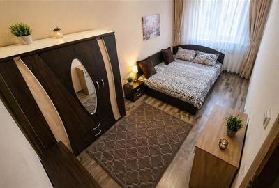Apartament cu 2 camere decomandat, mobilat în Tractorul - 4