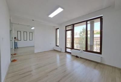 Casă Versatilă pentru Diverse Activități, lângă Metrou Mihai Bravu - 1