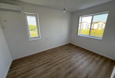 Apartament cu 2 camere semidecomandat în Favorit - 2