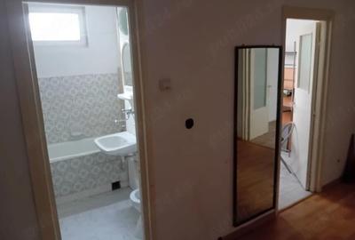 Garsonieră decomandată în Central - 4