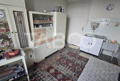 Apartament de vanzare B-dul Victoriei 75mp 2 camere decomandate - 3