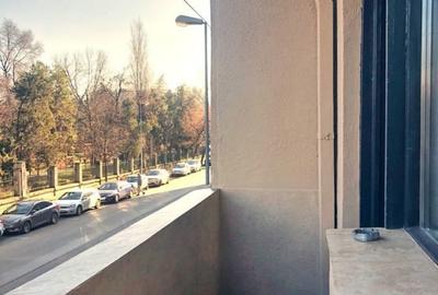 Apartament cu 2 camere semidecomandat, mobilat în Cișmigiu