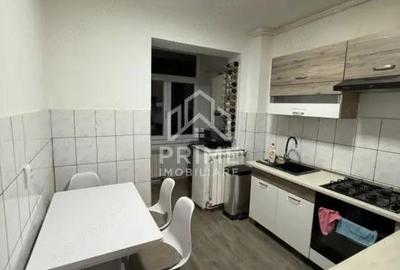 Apartament cu 3 camere decomandat în Cetate - 5