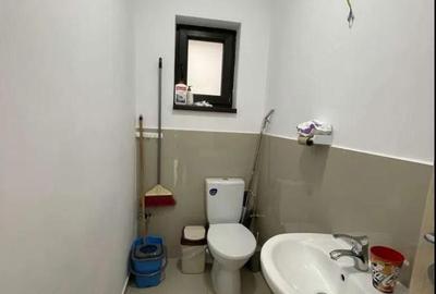 Spațiu comercial, de 51 mp, în Central - 1