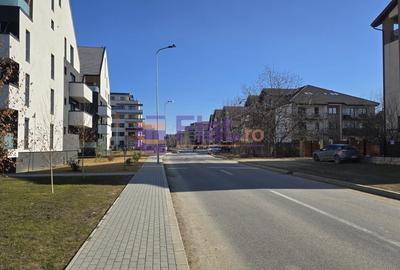 Teren Construcții intravilan de 978 mp, în Tractorul - 2