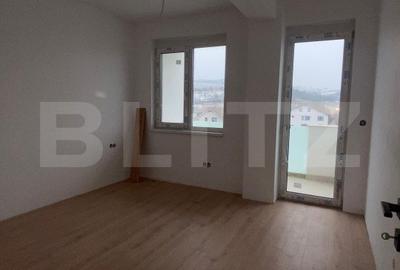 Apartament cu 3 camere, etajul 1 - 2