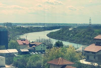Apartament cu 3 camere semidecomandat în Central - 9
