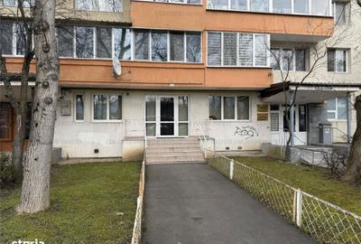 Spațiu comercial, de 450 mp, în Astra