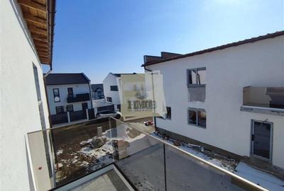 Casa finalizata cu 4 camere 2 bai in zona Calea Cisnadiei - 16