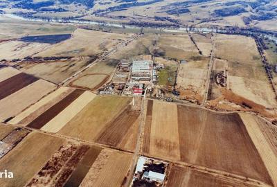 Spațiu comercial, de 72,600 mp, în Central - 4