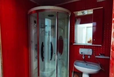 Casă cu 6 camere cu Teren 200 Mp în Rahova - 19