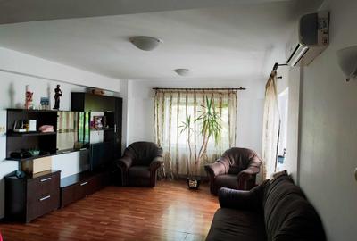 Apartament cu 3 camere decomandat în Exterior Vest - 6