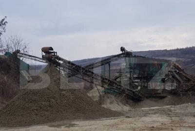 Balastiera functionala,utilaje,hala,6 hectare de teren,zona - 4