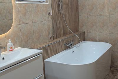 Apartament cu 4 camere decomandat, mobilat în 1 Mai - 36