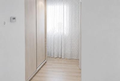 Apartament cu 3 camere în 9 Mai - 5