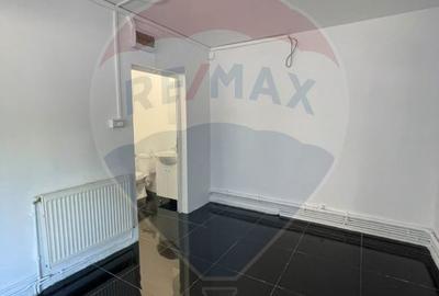 Spațiu comercial, de 28 mp, în Dacia - 3