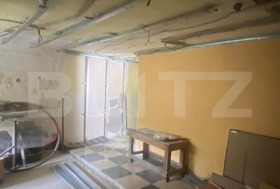 Spațiu comercial, de 350 mp, în Central - 2