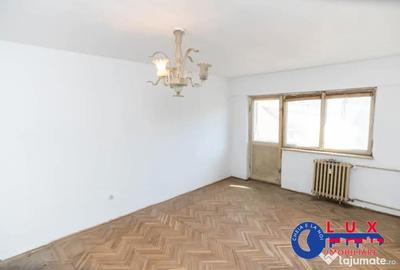 Apartament cu 2 camere decomandat în Piața Nouă - 1
