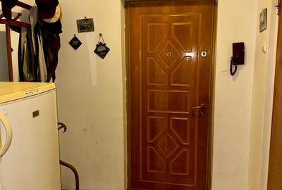 Apartament cu 3 camere semidecomandat în Drumul Taberei - 11