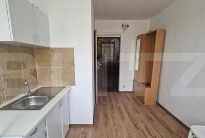 Garsonieră, mobilată în Tractorul