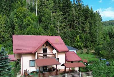 Casuta de Sub Padure In Bucovina De 0727817187 - 28