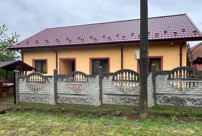 Casă cu 4 camere în Cristești - 2