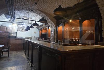 Spatiu Comercial 313 mp, Ultracentral, pretabil ptr restaurant, club