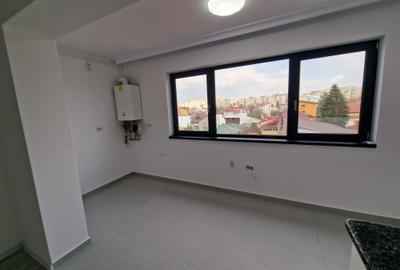 Apartament cu 4 camere decomandat în Brâncoveanu - 2