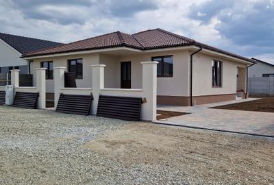 Casă cu 4 camere în Sântandrei - 5