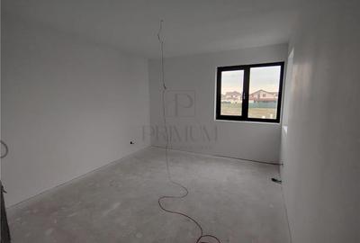 Duplex cu 4 camere cu Teren 300 Mp în Urseni - 8