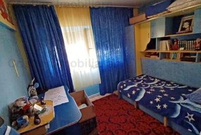 Ap. 4 cam, conf 1, Radu Negru, Et.3, spatios - 2