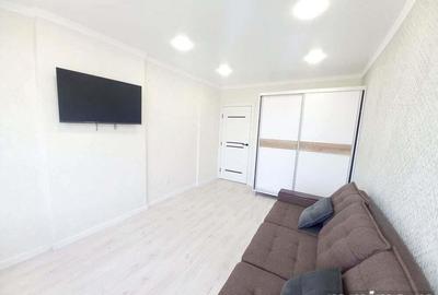 Garsonieră decomandată în Horea