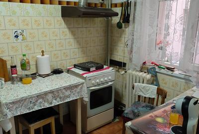 Apartament cu 3 camere decomandat în Drumul Taberei - 7