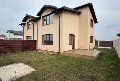 Casă individuală cu 3 camere cu Canalizare în Est - 2