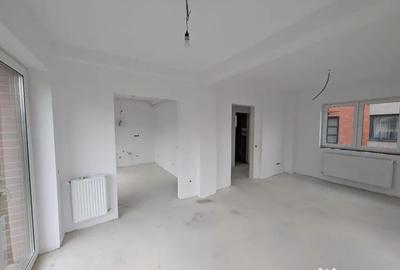 Casă cu 3 camere cu Teren 118 Mp în Florești - 2