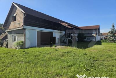 Casă cu 7 camere cu Teren 2828 Mp în Central - 4