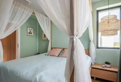 Casă cu 4 camere cu Teren 400 Mp în Ferme